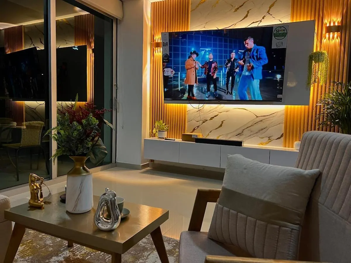 Luxury, Central Y Exclusivo1 Linea Playa Privada contacts